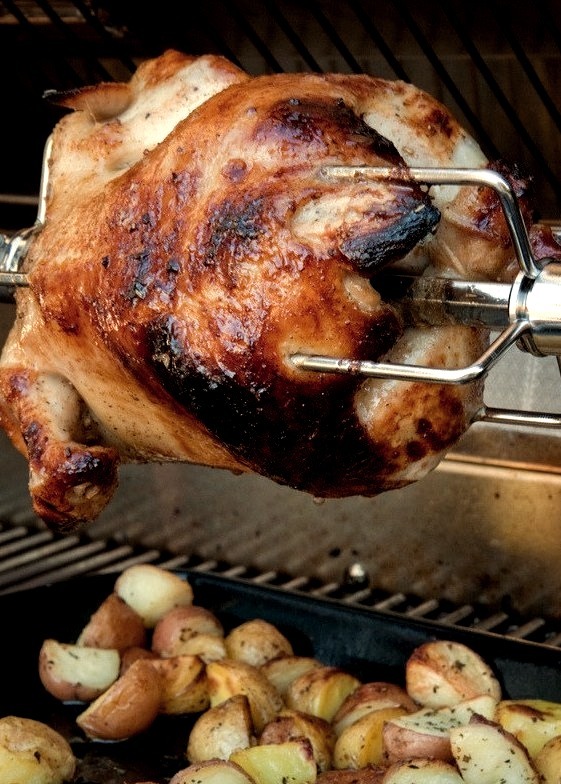 Rotisserie Chicken and Roasted Potatoes (by hathaway_m)