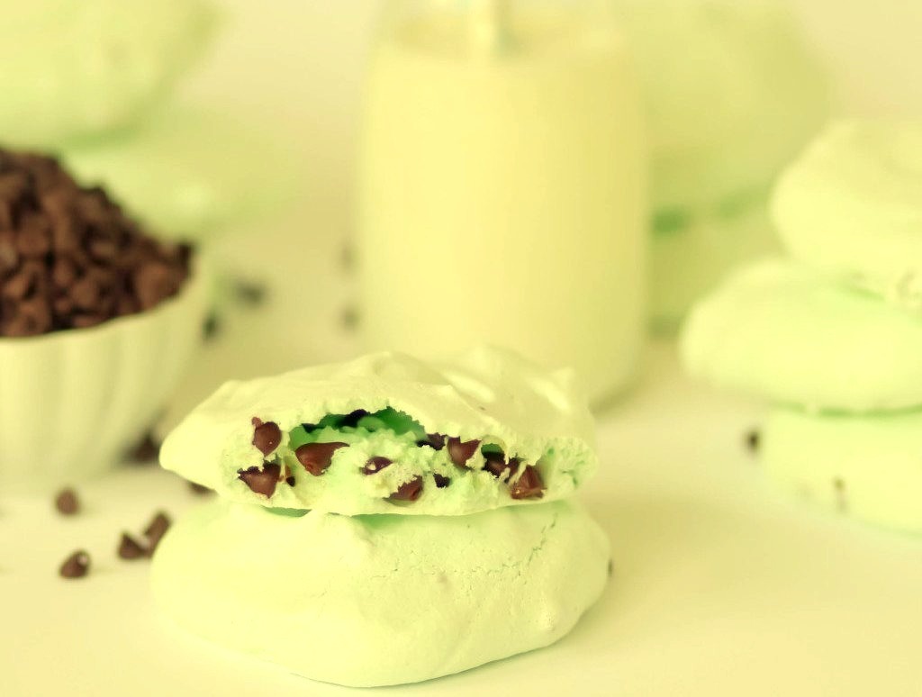 Mint Chocolate Chip Divinity Cookies