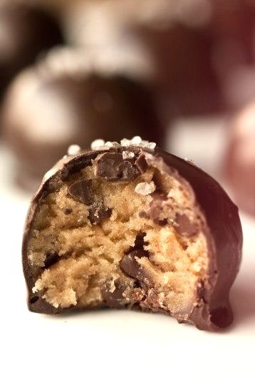 Salted Browned Butter Chocolate Chip Cookie Dough Bites